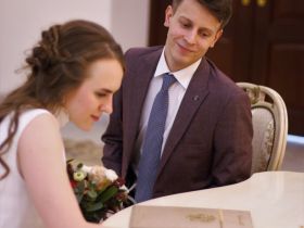 Мас-рестлинг соединяет сердца