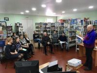 Модельная библиотека п. Памяти 13 Борцов