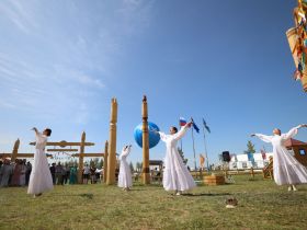 Фото: открытие Ысыаха Туймаады-2025