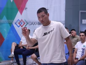 Сдвижков и Матаннанов — в первом круге мас-рестлинга. Участники Игр Дыгына вытянули жребий