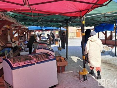Рыба, морепродукты, парное мясо: обзор цен на Крестьянском рынке Якутска