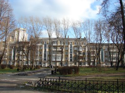 Дом специалистов (жилой)