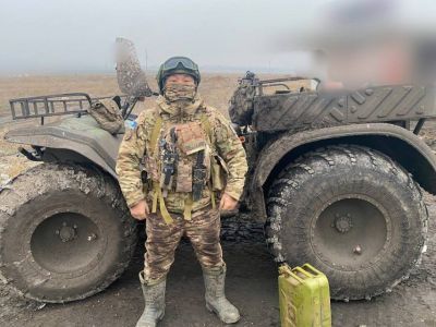 Более 100 единиц техники вернули в строй механики опорного пункта Якутии в ДНР