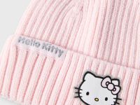 Розовая шапка бини с вышивкой Hello Kitty для девочки Глория Джинс