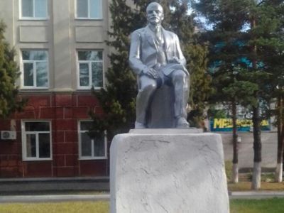 Памятник В.И. Ленина