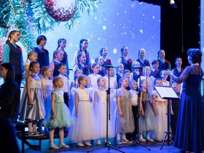 Билеты на Новогодние игрушки (Детская филармония) / Концерт | Афиша | ИнфоТаймс