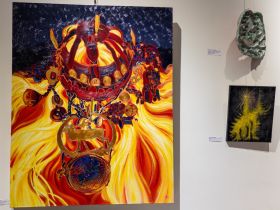 В Якутске открылась выставка «КутТал», исследующая феномен страха через искусство