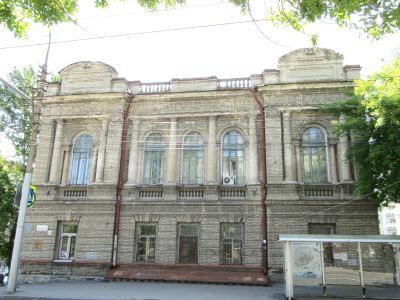 Дом церковный Нерукотворно-Спасской церкви