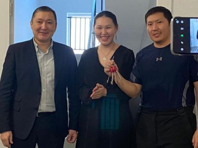 Жители села Харбала-2 Чурапчинского района получили ключи от новых квартир