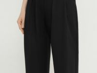 Зауженные книзу брюки, Черный