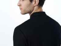 Поло из технологичной ткани с молнией, Черный