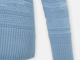 Джемпер приталенного силуэта