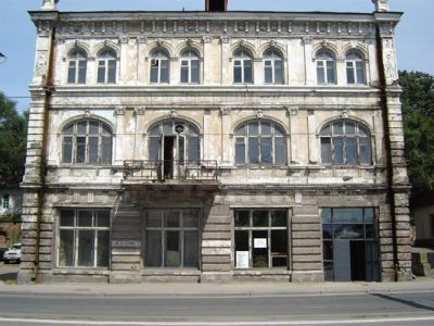Здание библиотеки им. Гоголя (ныне -  им. М. Горького) - первой на Дальнем Востоке  публичной библиотеки