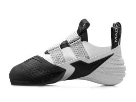 Скальные туфли Rover