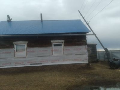 В Хангаласском районе сильный ветер повредил линии электропередач