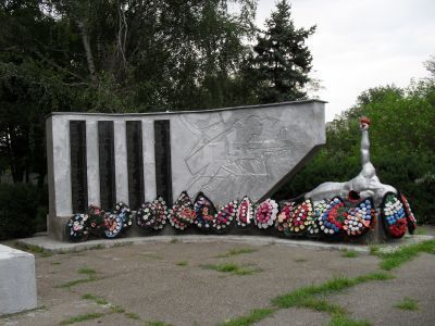 Памятник землякам, погибшим в годы Великой Отечественной войны