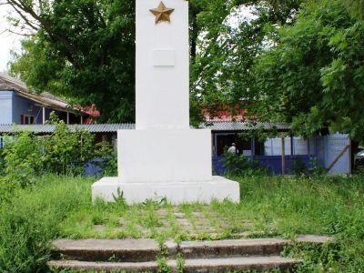 Братская могила мирных жителей – жертв фашистского террора