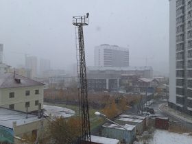 Фотофакт: в Якутске выпал первый снег