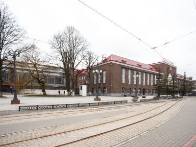 Комплекс зданий главного железнодорожного вокзала (архитектор Корнелиус)