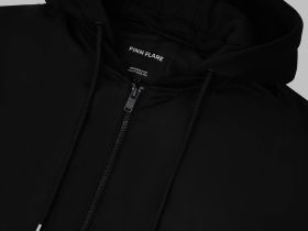 Утепленный бомбер с капюшоном и водоотталкивающей пропиткой