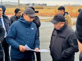 В Жатае проверили строительство ключевых социальных объектов и судоверфи