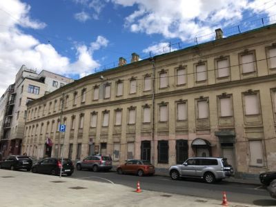 Доходный дом, 1876–1877 гг., арх. М.И.Никифоров  (в основе жилой флигель городской усадьбы кон. XVIII – нач. XIX вв.)