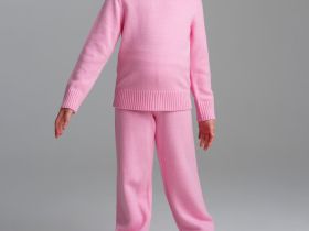 Комплект трикотажный для девочек: джемпер, брюки