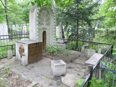 Могила Иванова Всеволода Никаноровича (1888-1971 гг.), писателя