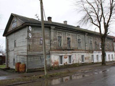 Жилой дом - бывший дом Шаровой, впоследствии Кирилловой, XVIII-XIX вв.