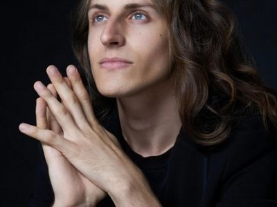 Владимир Вишневский, фортепиано