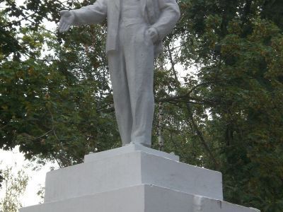 Памятник В.И. Ленину