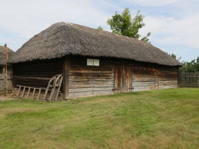 Сарай для сена и дрожек