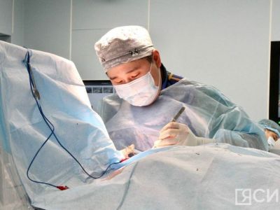 ​Более 1,2 тысячи высокотехнологичных операций провели в Кардиоцентре Якутии с начала года