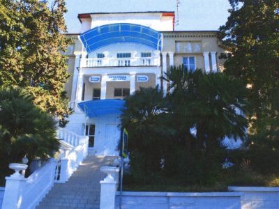 Здание, где в годы Великой Отечественной войны размещались госпитали № 1405, 2126