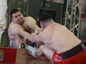 Выявлены абсолютные чемпионы Якутии по мас-рестлингу
