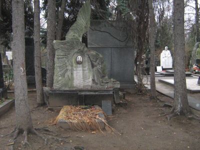 Надгробие Н.К.Жембровского