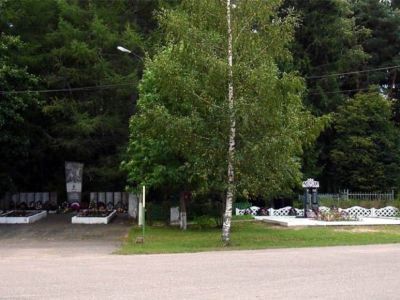 Братская могила жертв фашистского террора