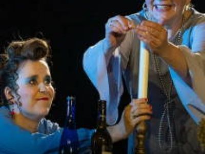 Тремя этажами выше