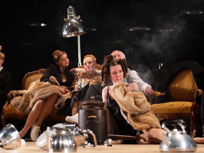 Билеты на Бесы (Красный факел) / Театр | Афиша | ИнфоТаймс