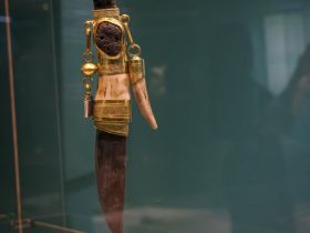 В Якутске открылась выставка ножей мастеров из Якутии и Бурятии