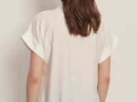 Блузка свободного кроя с коротким рукавом