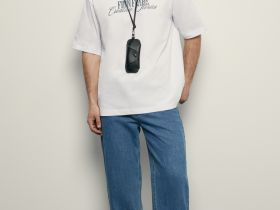 Оверсайз футболка с принтом