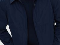 Ветровка с отложным воротником прямого кроя