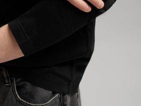 Лонгслив прямого кроя из мерсеризованного хлопка