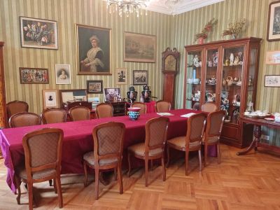 Экскурсия с чаепитием в музее-квартире Леонтия Николаевича Бенуа