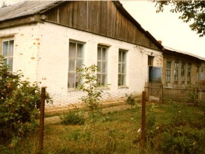 Здание станичной школы