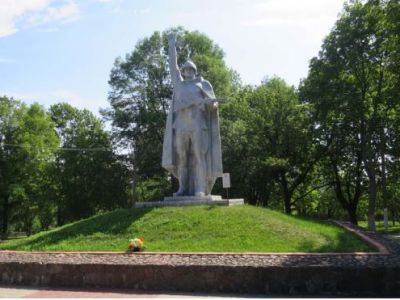 «Монументальная скульптура «Солдат-победитель»