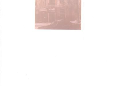 Жилое здание с гастрономом