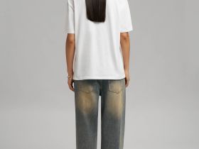 Свободная футболка из хлопкового джерси