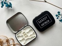 Палетка для красок "Маяк" 6х5 см, цвет черный, пластик белый